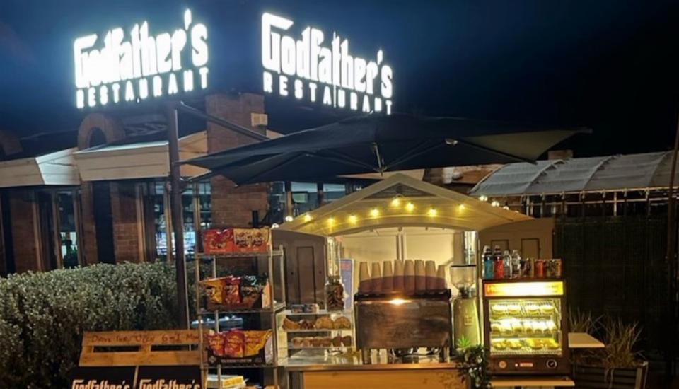Godfathers Pizza Briar Hill